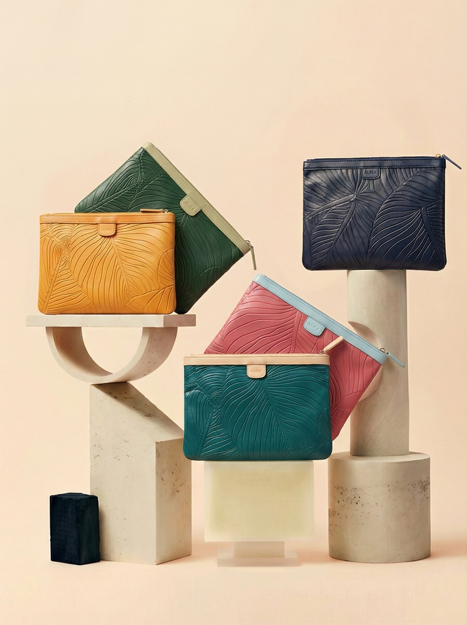 Pouches & Toiletries