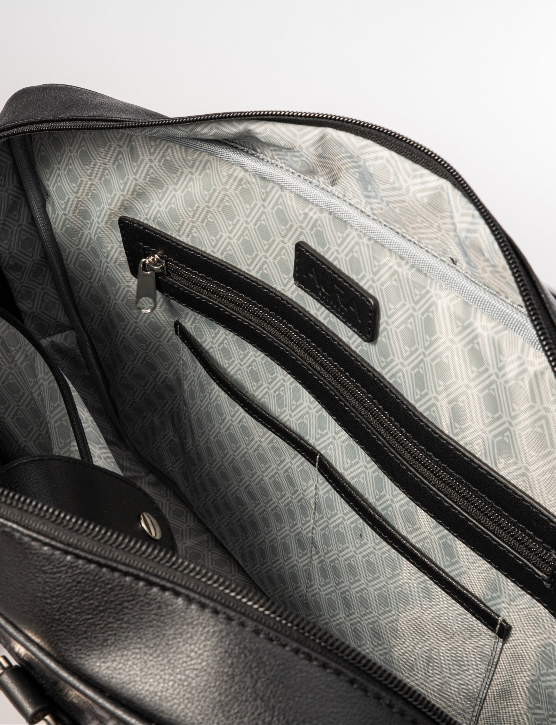 Pinnacle Laptop Case interior zip pocket and slip pocket detail